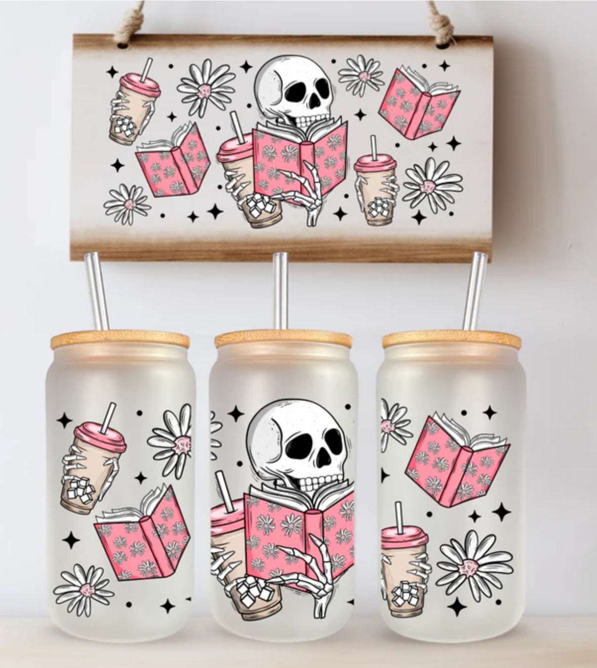 16 oz Beverage Glass with Skellie Books & Retro Daisy Design - Daisy Designs & Creations, LLC