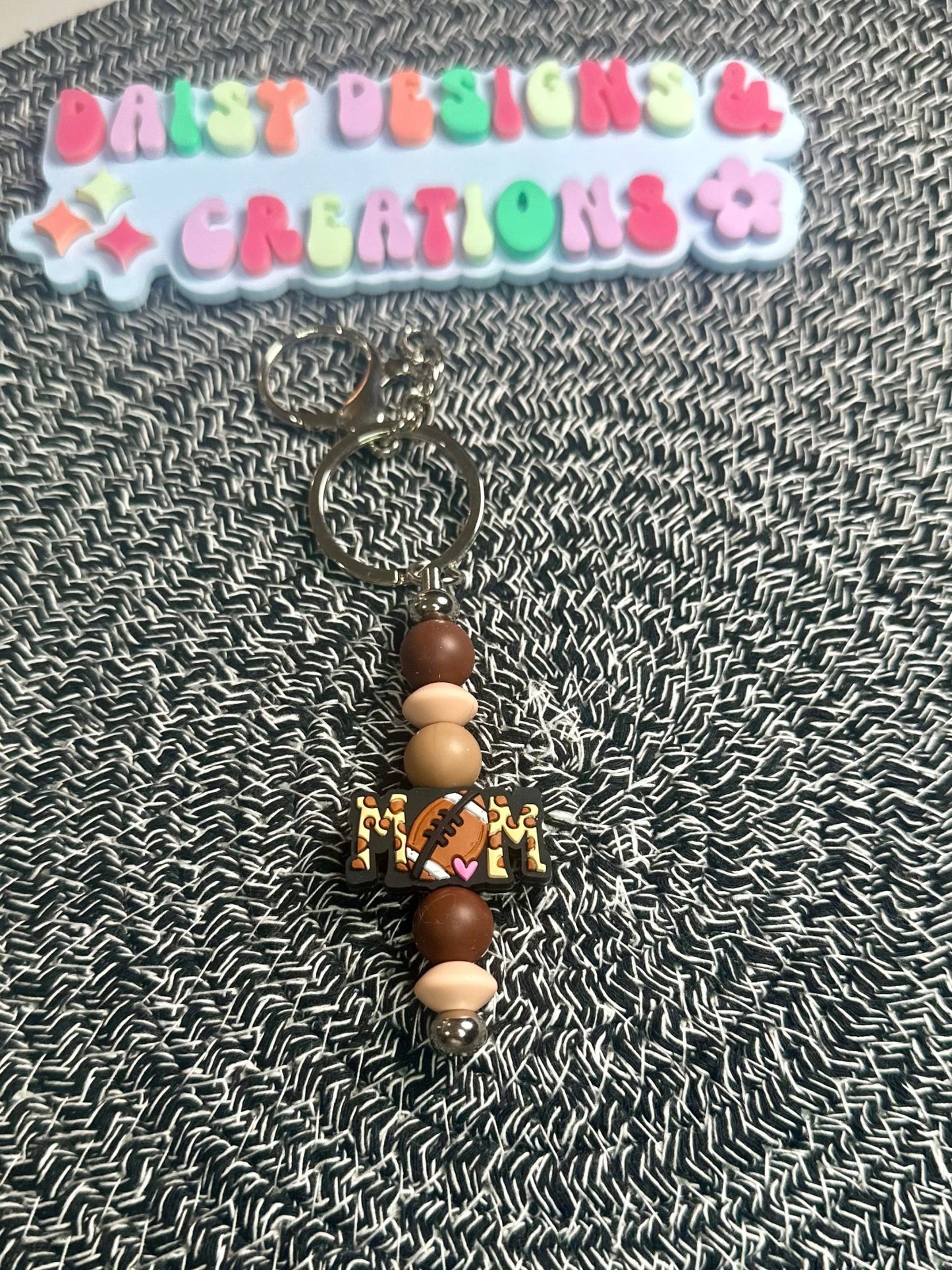 Mom-Themed Beaded Keychains – Retro & Sports-Inspired Designs