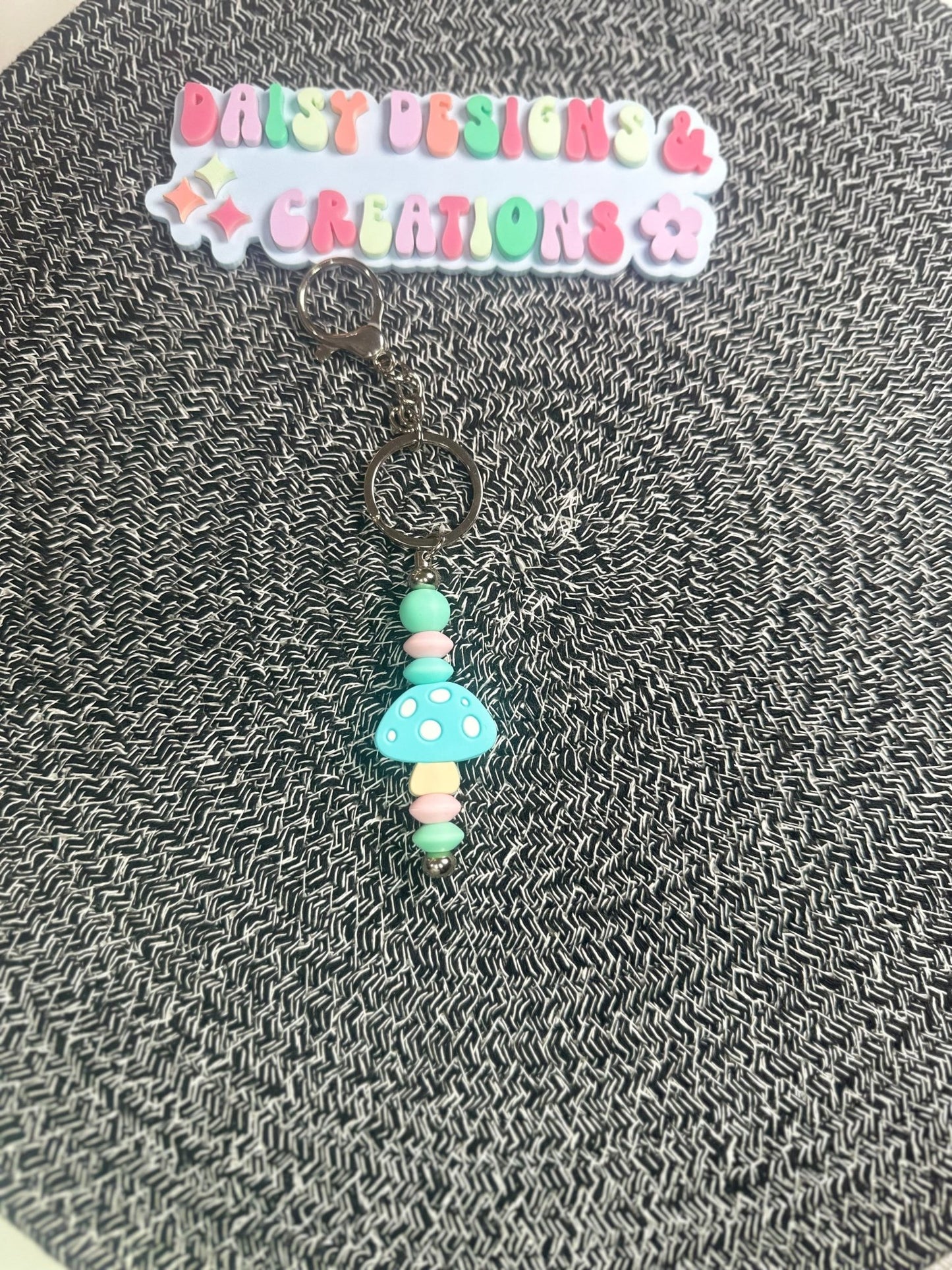 Retro Groovy Mushroom Beaded Silicone Keychain – Fun & Stylish Accessory - Daisy Designs & Creations, LLC