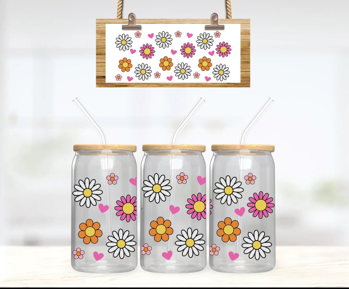 16 oz Can Glass – Vibrant White, Pink & Orange Daisy Design - Daisy Designs & Creations, LLC