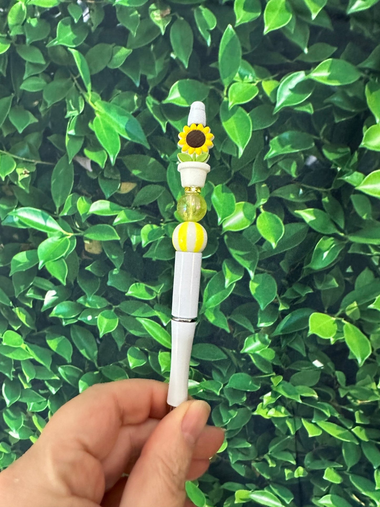 Sunflower Beaded Pen – Custom Handcrafted Stationery - Daisy Designs & Creations, LLC