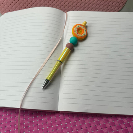 Custom Beaded Black Ink Pen with Doughnut Focal – Fun & Stylish