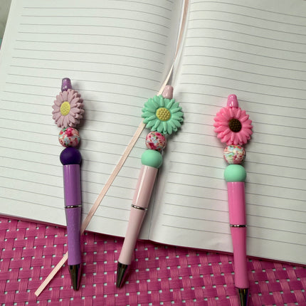 Daisy Collection Acrylic Beaded Pens – Stylish & Functional