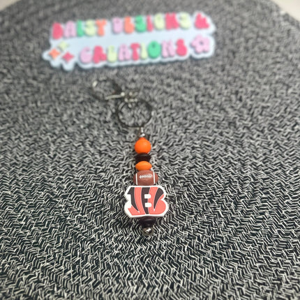 College & Pro Sports Beaded Keychains – Show Your Team Spirit! - Daisy Designs & Creations, LLC